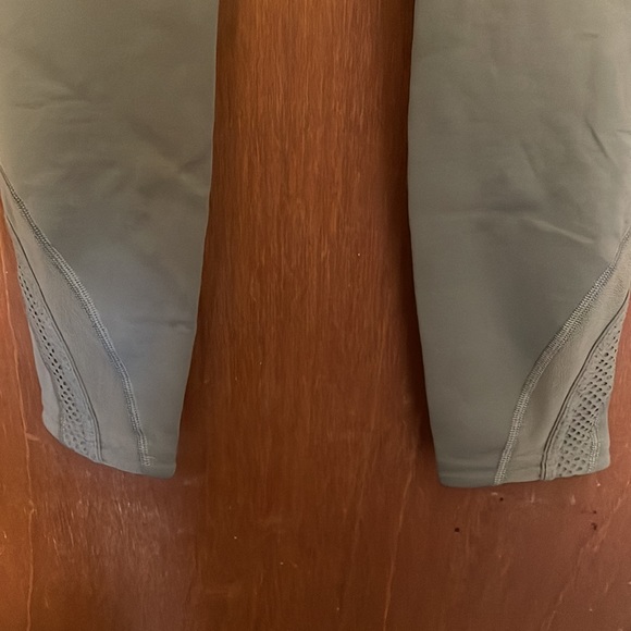 Lululemon Bootcamp Ready Tight - Picture 7 of 11